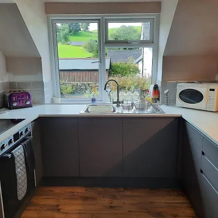 3 Bed Barn - Sleeps 6 - Parking - Wifi Holiday home *