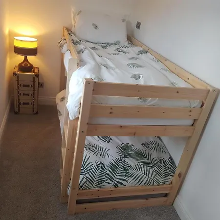 3 Bed Barn - Sleeps Up To 6 - Parking - Wifi Feriehus